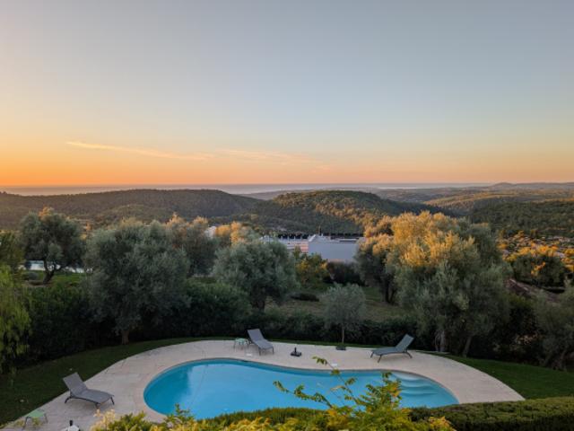 Maison vente à Grasse, Tourrettes-sur-loup