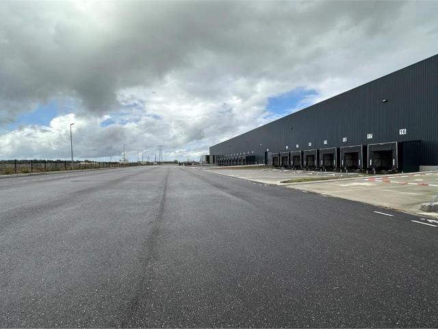 Local Commercial location à Bordeaux, Ayguemorte-les-graves