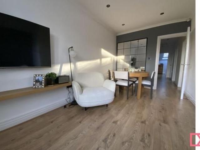 Apartment for rent in Calderstones