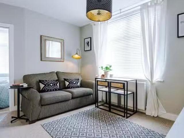 Apartment for rent in Newtown, Two Mills