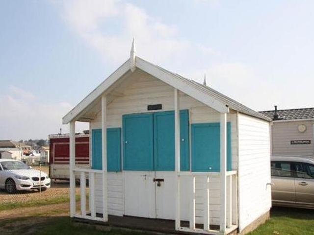 House for sale in Hunstanton, Brookville