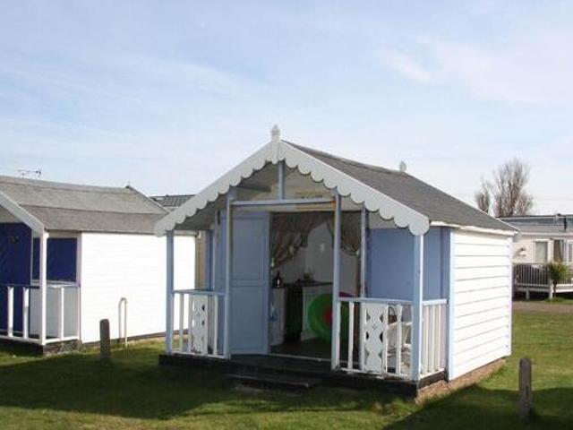 House for sale in Hunstanton, Brookville