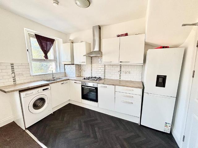 Apartment for rent in Cann Hall, Leytonstone