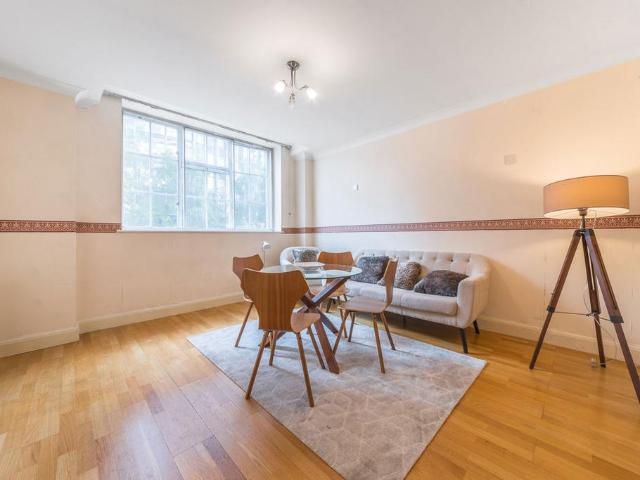 House for rent in Greater London