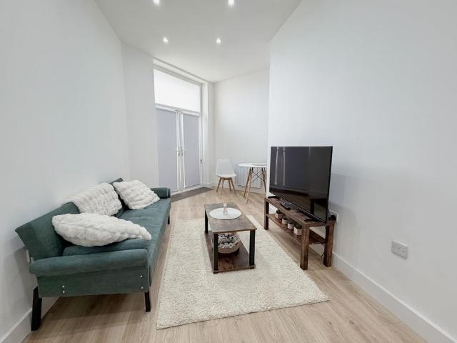 Room for rent in Garrison Side, Hull
