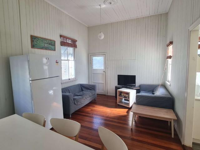 Room for rent in Toombul, Queensland