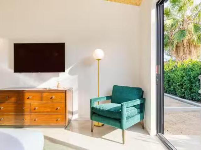 Apartment for rent in Palm Springs, California