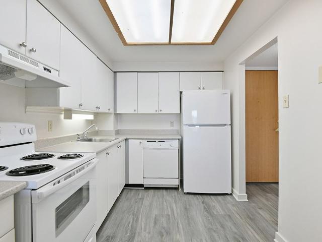 Apartment for rent in Mulhurst Bay, Ontario