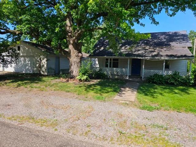 House for sale in Dewitt, Illinois