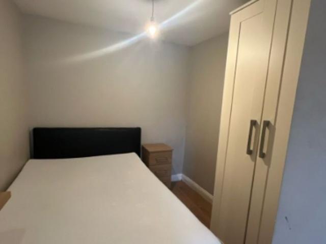 Apartment to rent in Bluebell, North Tipperary