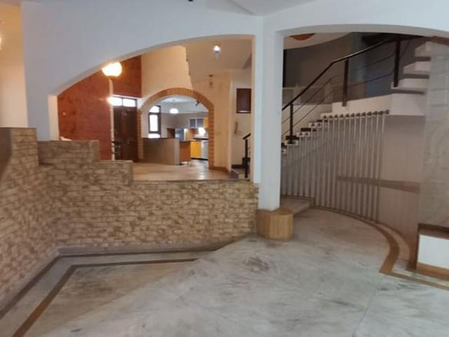 House for rent in Hariana