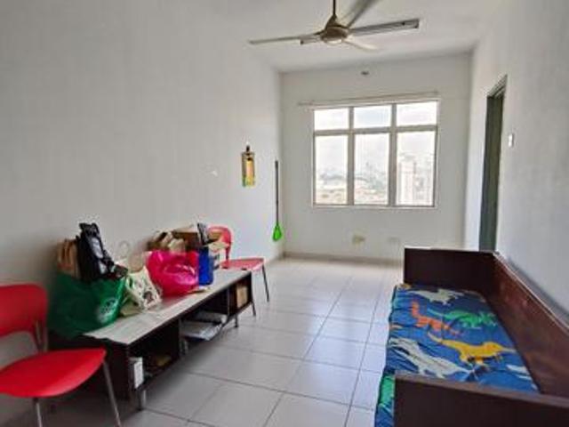 Serviced Residence for sale in Petaling, Subang Jaya