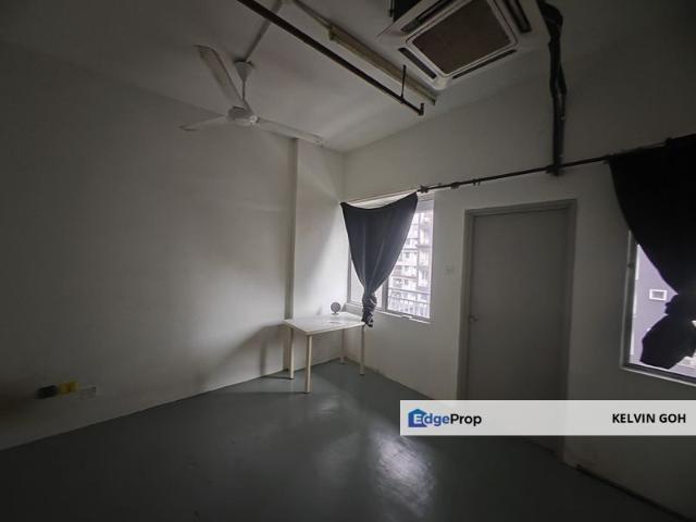 Shop for sale in Petaling, Damansara Damai