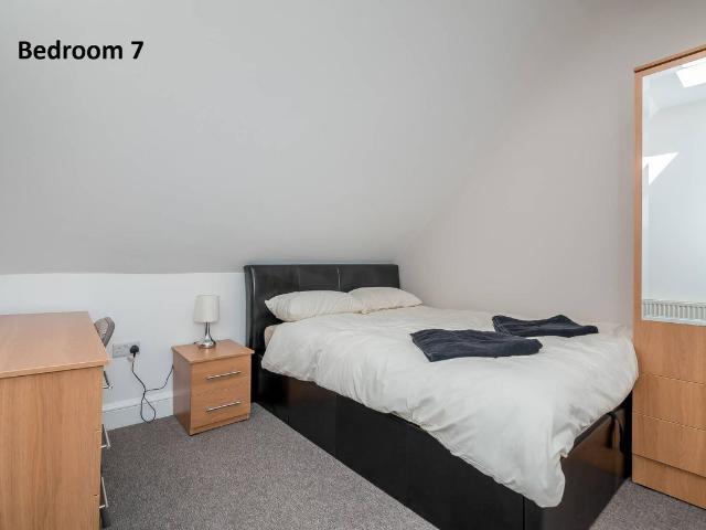 Room for rent in St Leonards, Newington