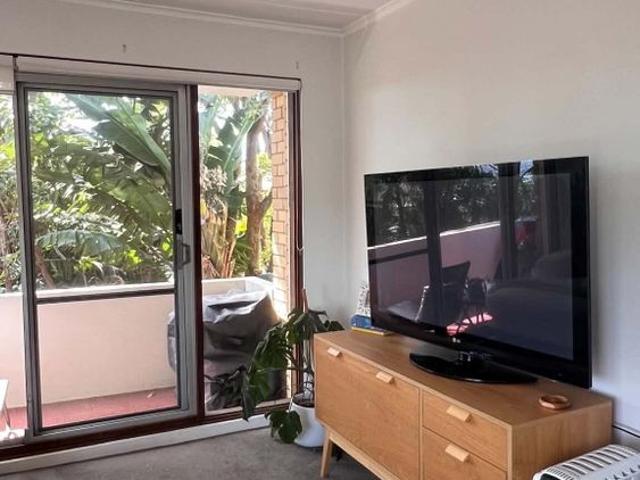 Room for rent in Eastern Suburbs, Sydney