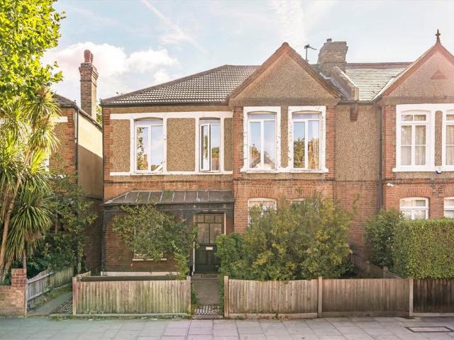 Apartment for rent in Dulwich, Greater London