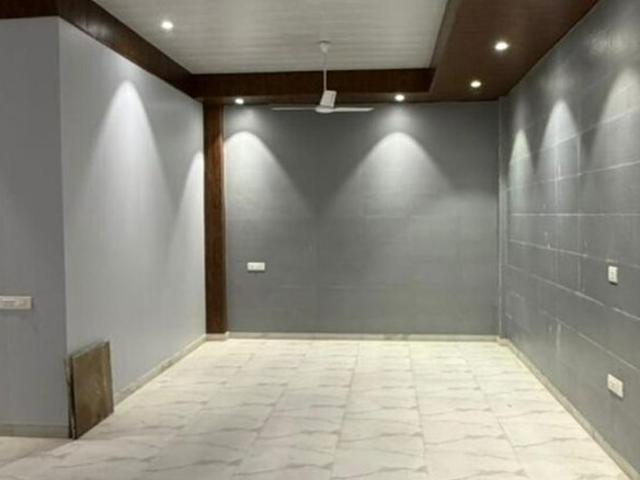 Villa for rent in Deri