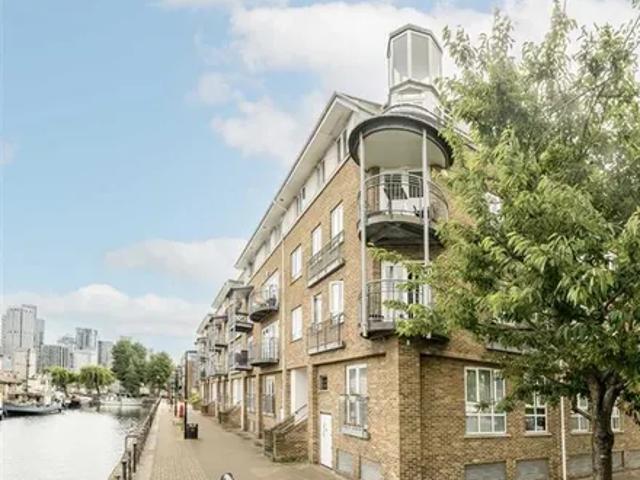 Apartment for rent in Rotherhithe, Greater London