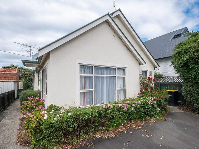 House for rent in Otakou