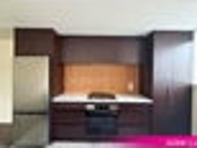 Townhouse for rent in Otakou