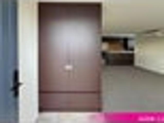 Townhouse for rent in Otakou