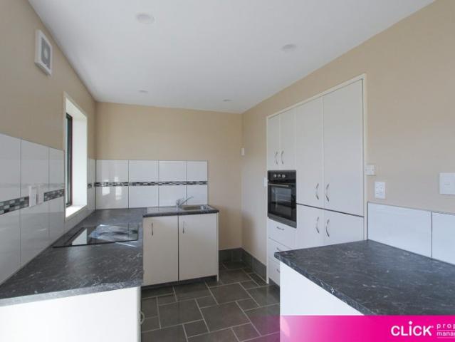 House for rent in Otakou