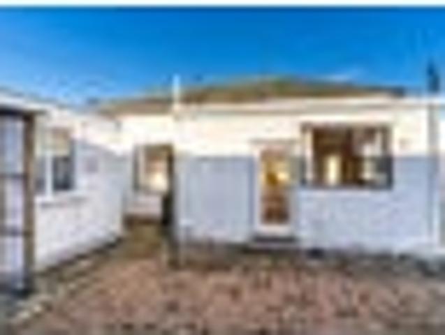 House for rent in Otakou