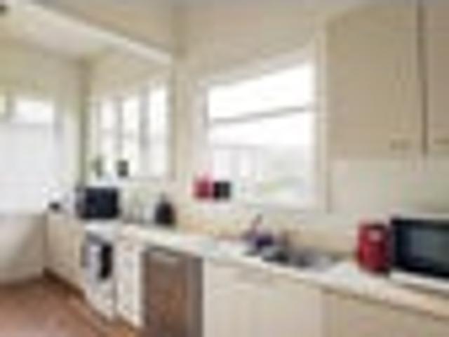 House for rent in Otakou