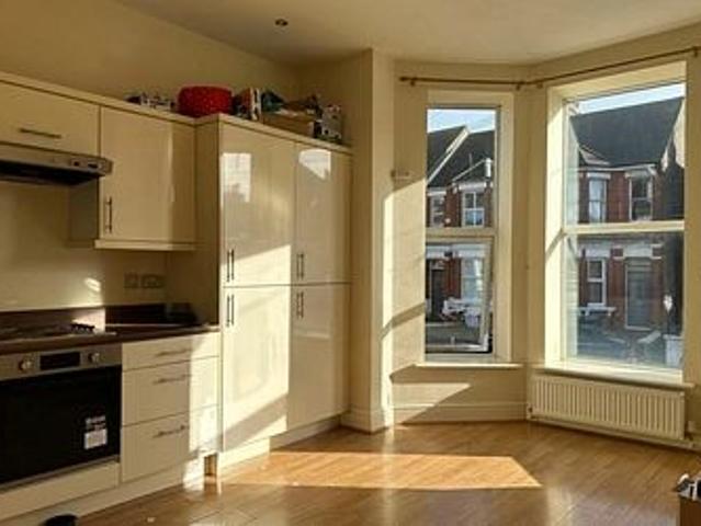 Apartment for rent in Chilton, Acol