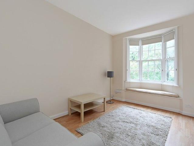 Apartment for rent in Kensington, Greater London