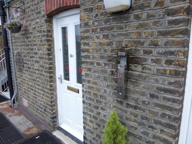 Apartment for rent in London Borough of Croydon, Waddon