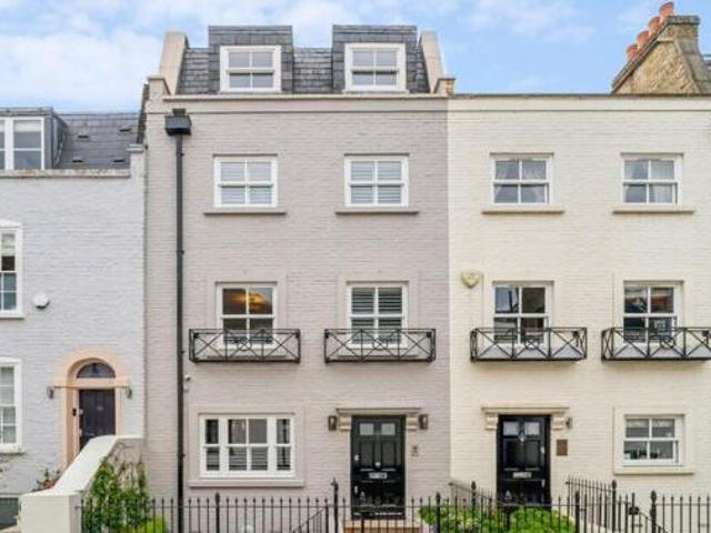 House for sale in City of London, Greater London