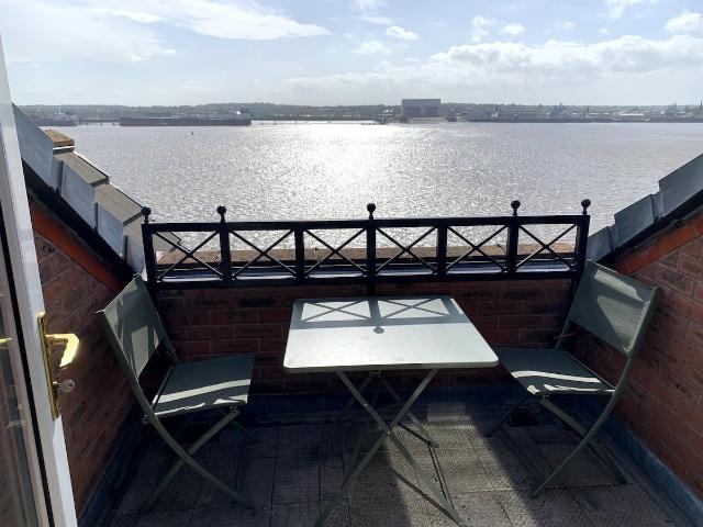 Apartment for rent in Toxteth, Liverpool