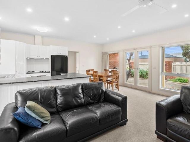 Room for rent in Geelong, Victoria