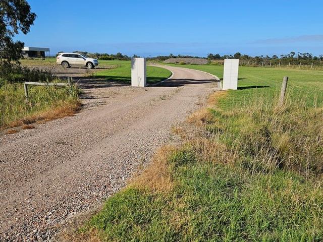 Property for rent in Camerons Creek, Victoria