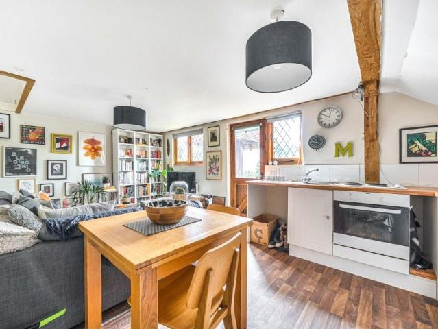 Apartment for rent in Midway, Kent