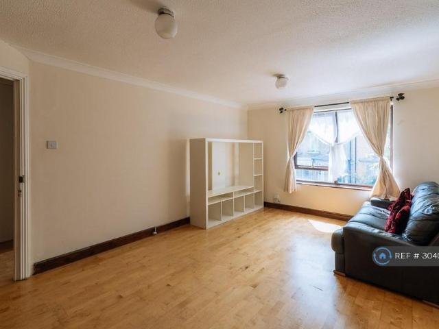 Apartment for rent in Leyton, Greater London