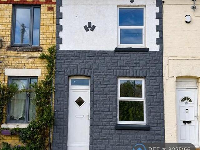 House for rent in Calderstones