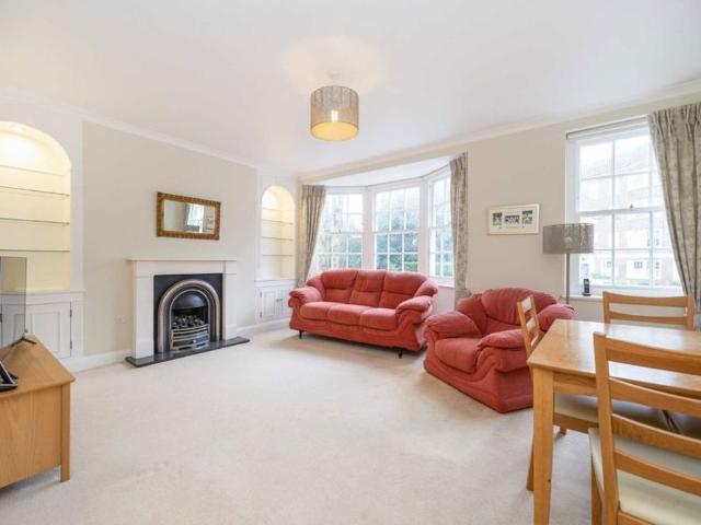 Apartment for rent in Highgate, Greater London