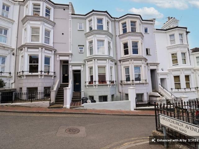 Apartment for rent in Broadwater Down, Sandown Park