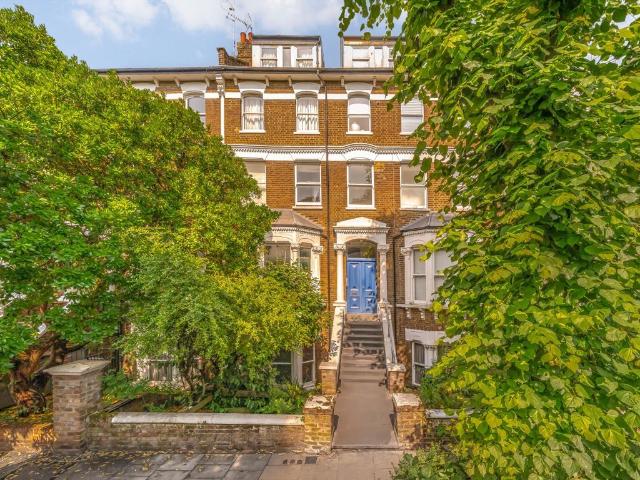 Studio for rent in Belsize Park, Greater London