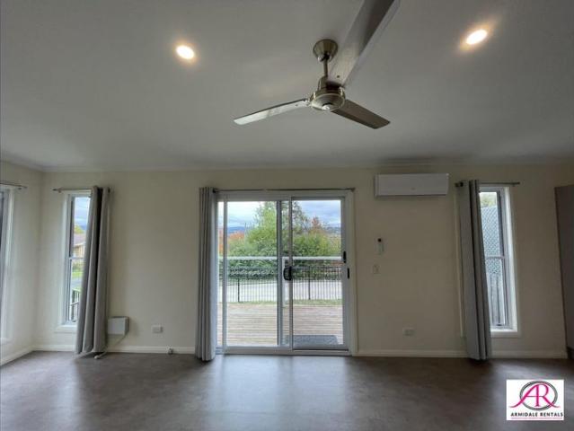 Townhouse for rent in Abington, New South Wales