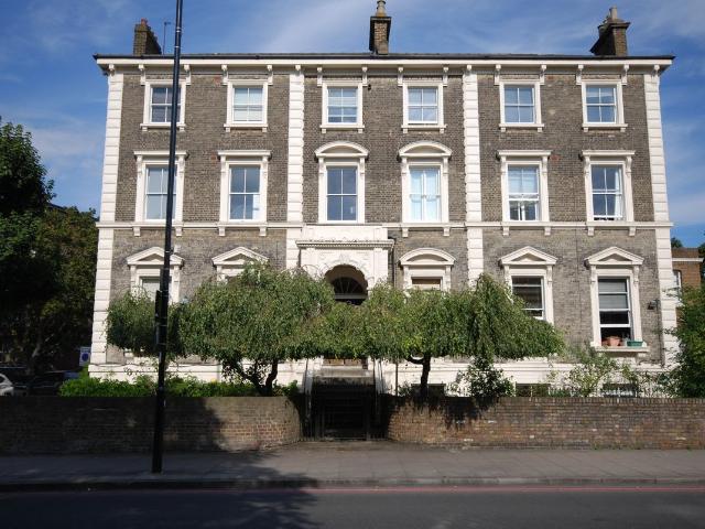 Apartment for rent in Stockwell Park, Greater London