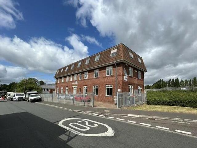 House for sale in Feckenham, City Of Bristol