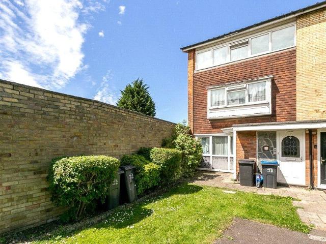 House for rent in London Borough of Merton, Greater London