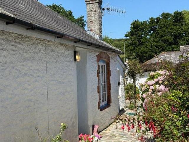 House for sale in Strode, Devon