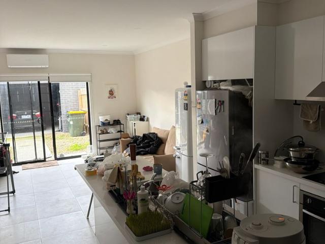 Room for rent in Camerons Creek, Victoria