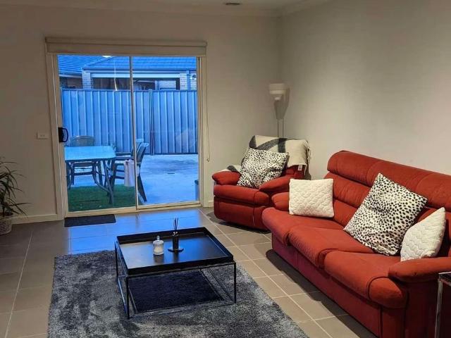 Room for rent in Camerons Creek, Victoria