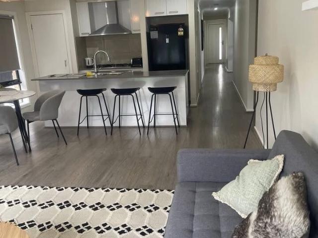 Room for rent in Camerons Creek, Victoria
