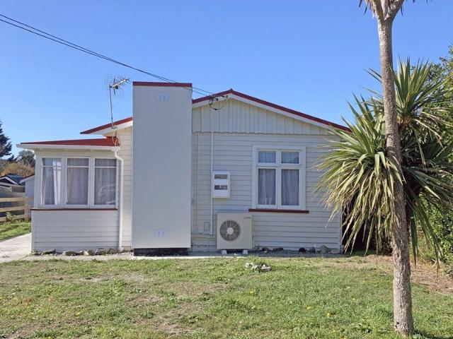 House for rent in Chaslands, Canterbury